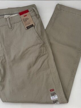 New Levi's XX Men's Chino Pants in Light Khaki